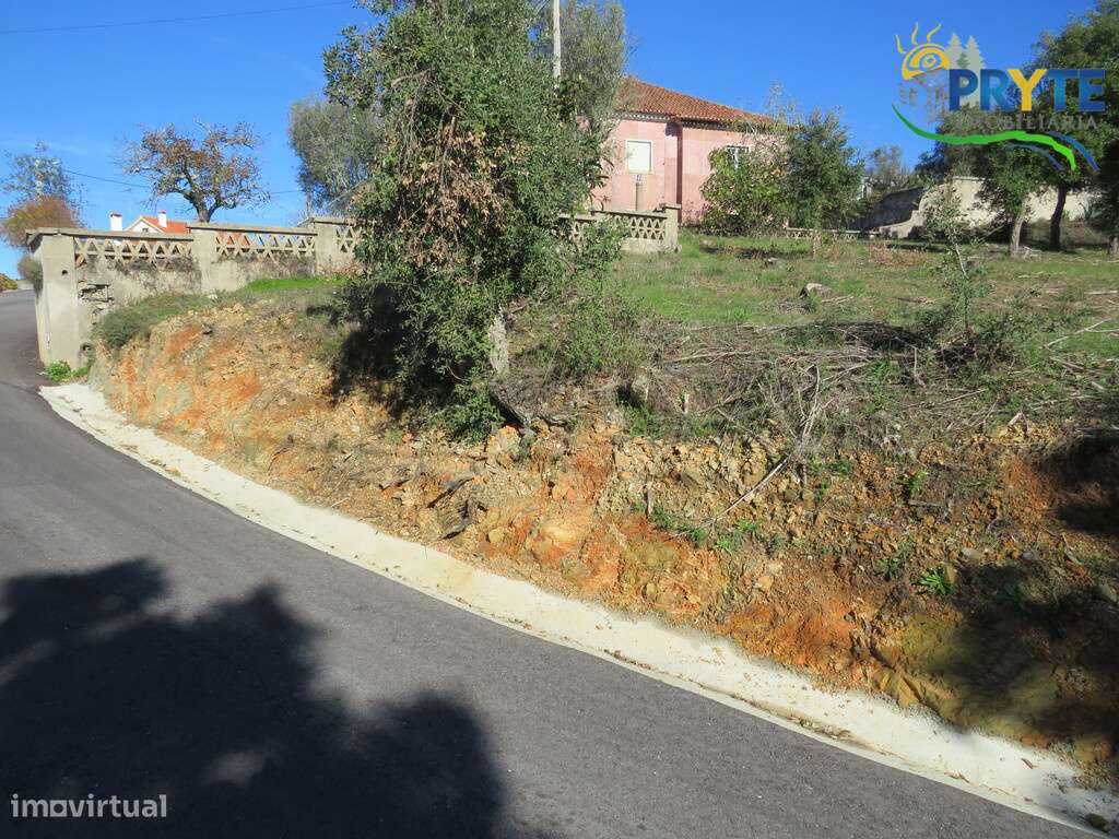 Moradia T5 situada a 10 minutos de Vila de Rei-19