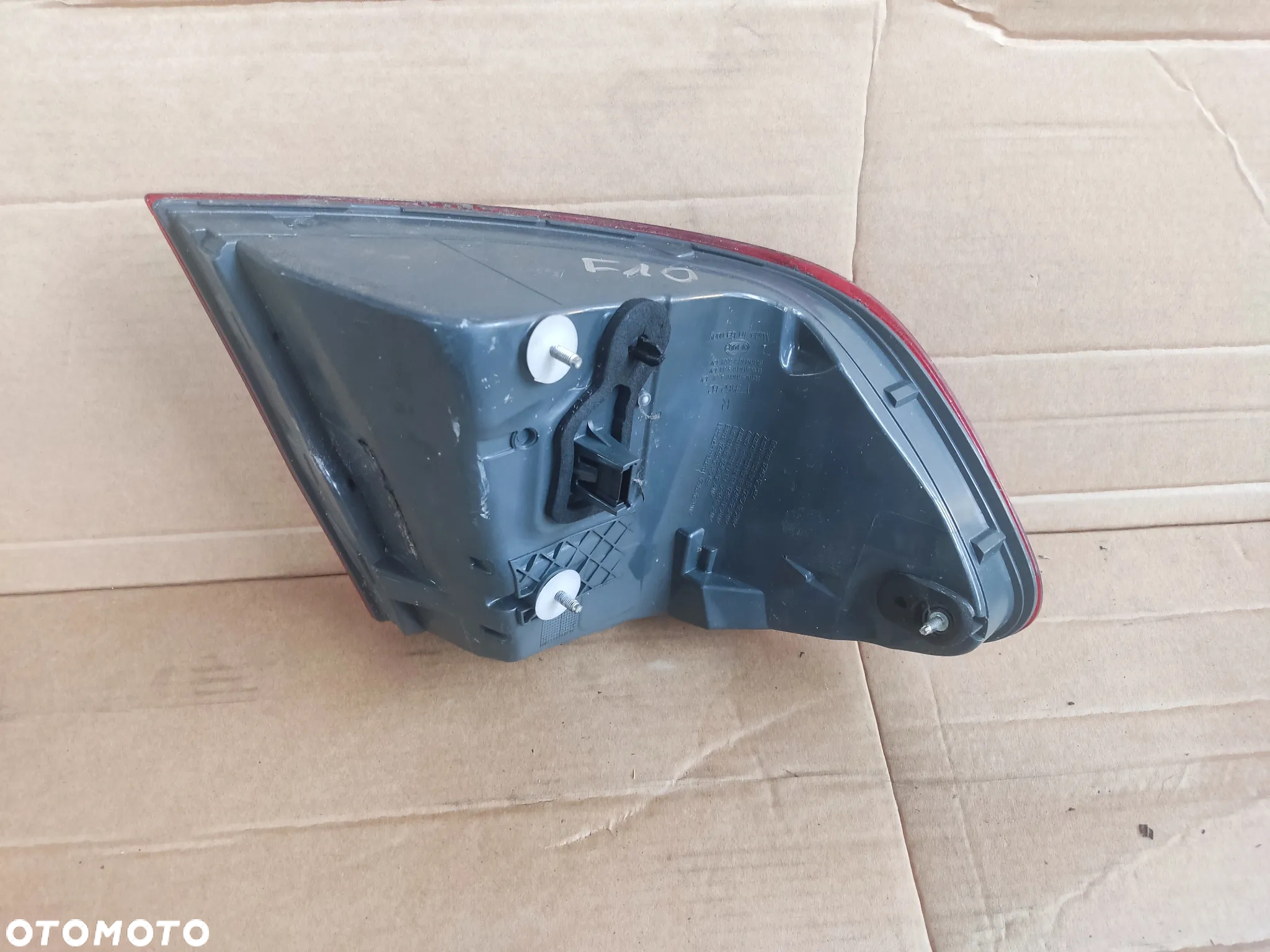 LAMPA PRAWA TYLNA BMW F10 173462-02 - 2