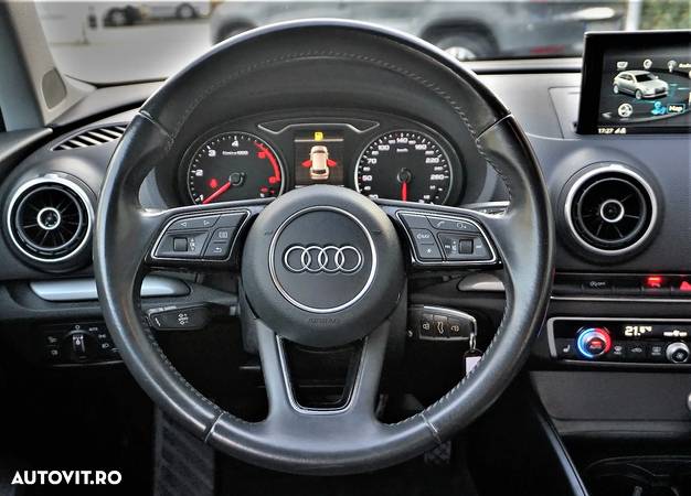 Audi A3 1.6 TDI S tronic Sport - 19