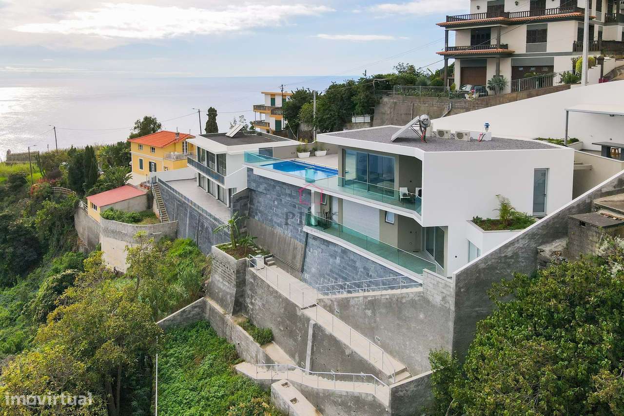 Moradia - T2 - Arco da Calheta - Grande imagem: 5/45