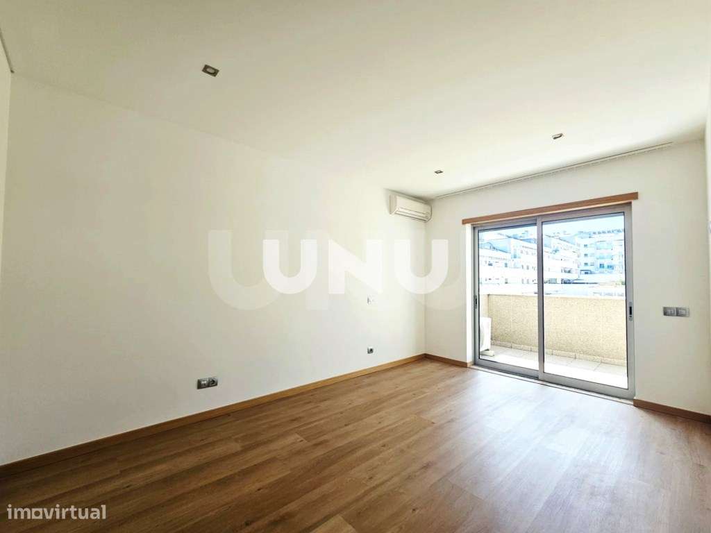 Apartamento T1+1 Duplex - No Centro da Cidade de Viseu-10