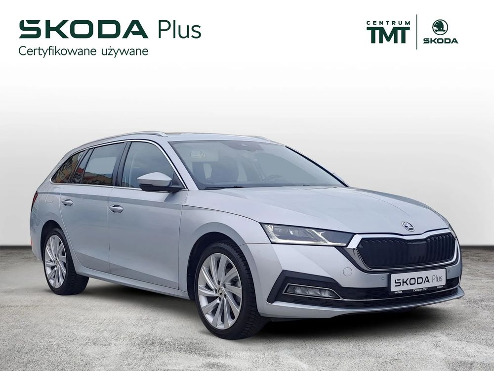 SKODA OCTAVIA Masaże Indukcja Head UP Martwe pola ACC DSG Salon PL ASO VAT23%