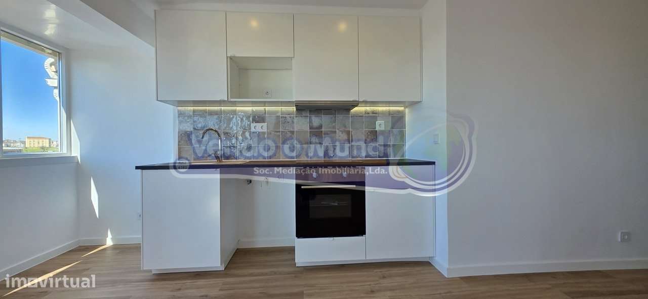 Apartamento T2 em Alhandra (ALH036) - Grande imagem: 2/10