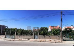 Vende-se lote de 310m2 para construçã...