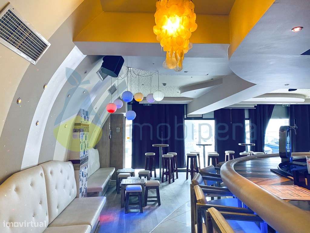 Bar / Local noturno /Clube esclusivo na Praia da Rocha - Grande imagem: 2/14