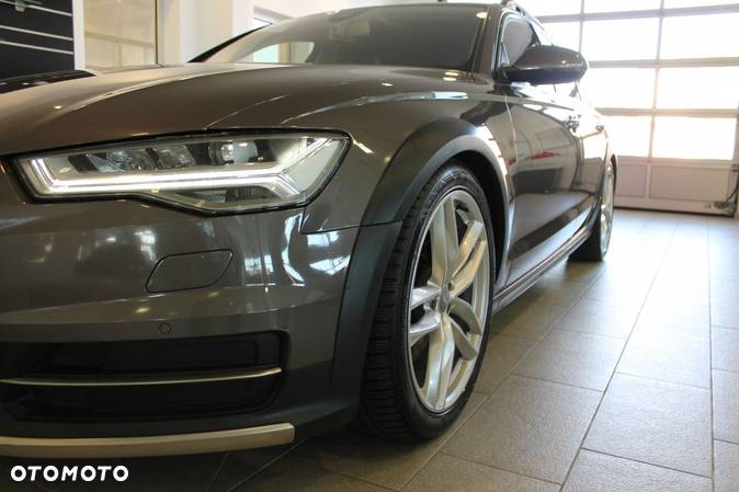 Audi A6 Allroad 3.0 TDI Quattro S tronic - 35