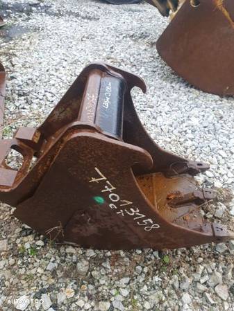 Cupa miniexcavator 3,5 tone - 1