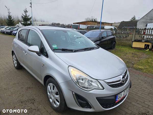 Opel Corsa - 1