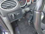 Ford Focus 1.6 16V Ambiente - 17