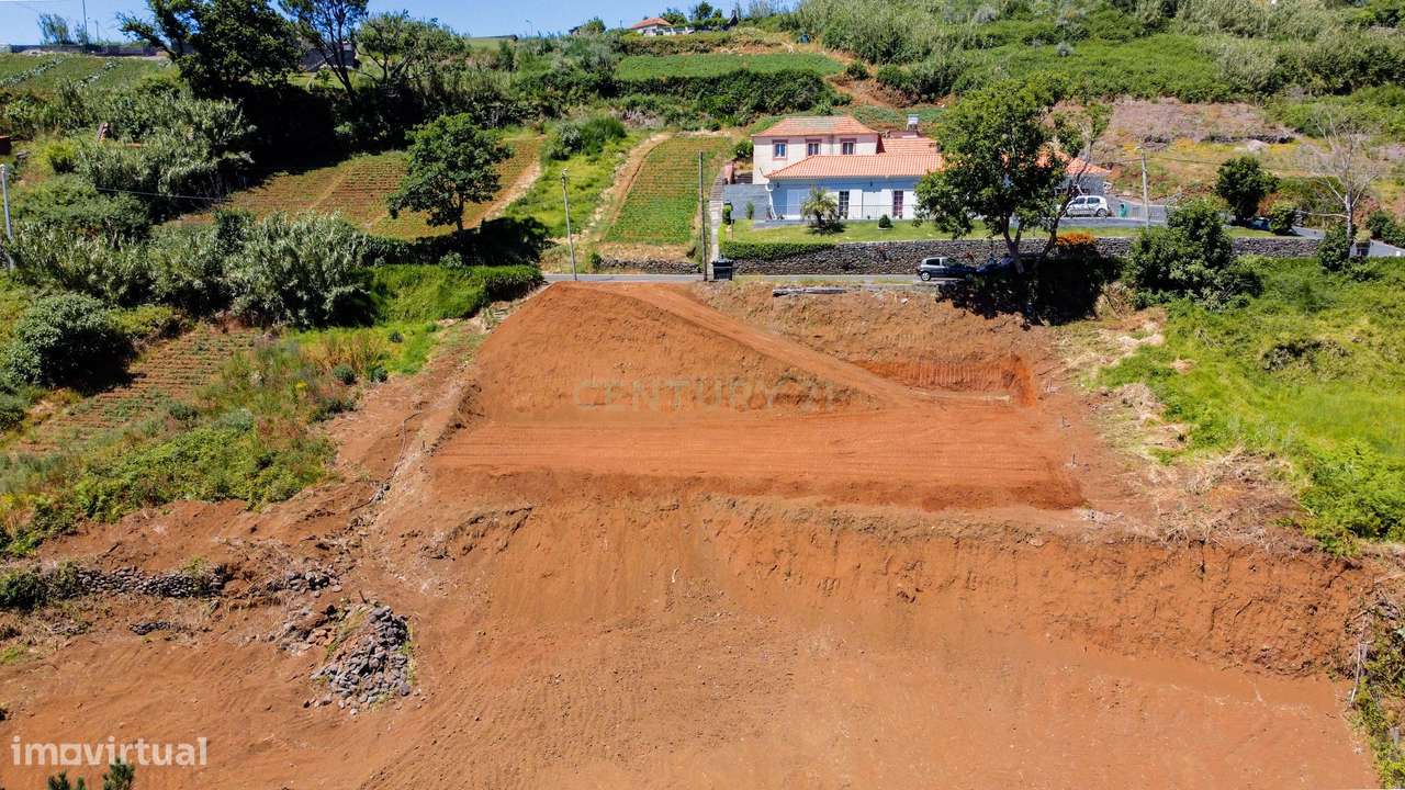 Terreno com projecto Aprovado-12