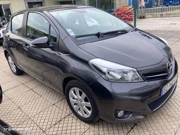 Toyota Yaris 1.0 VVT-i Comfort+P.Style +Navi - 19