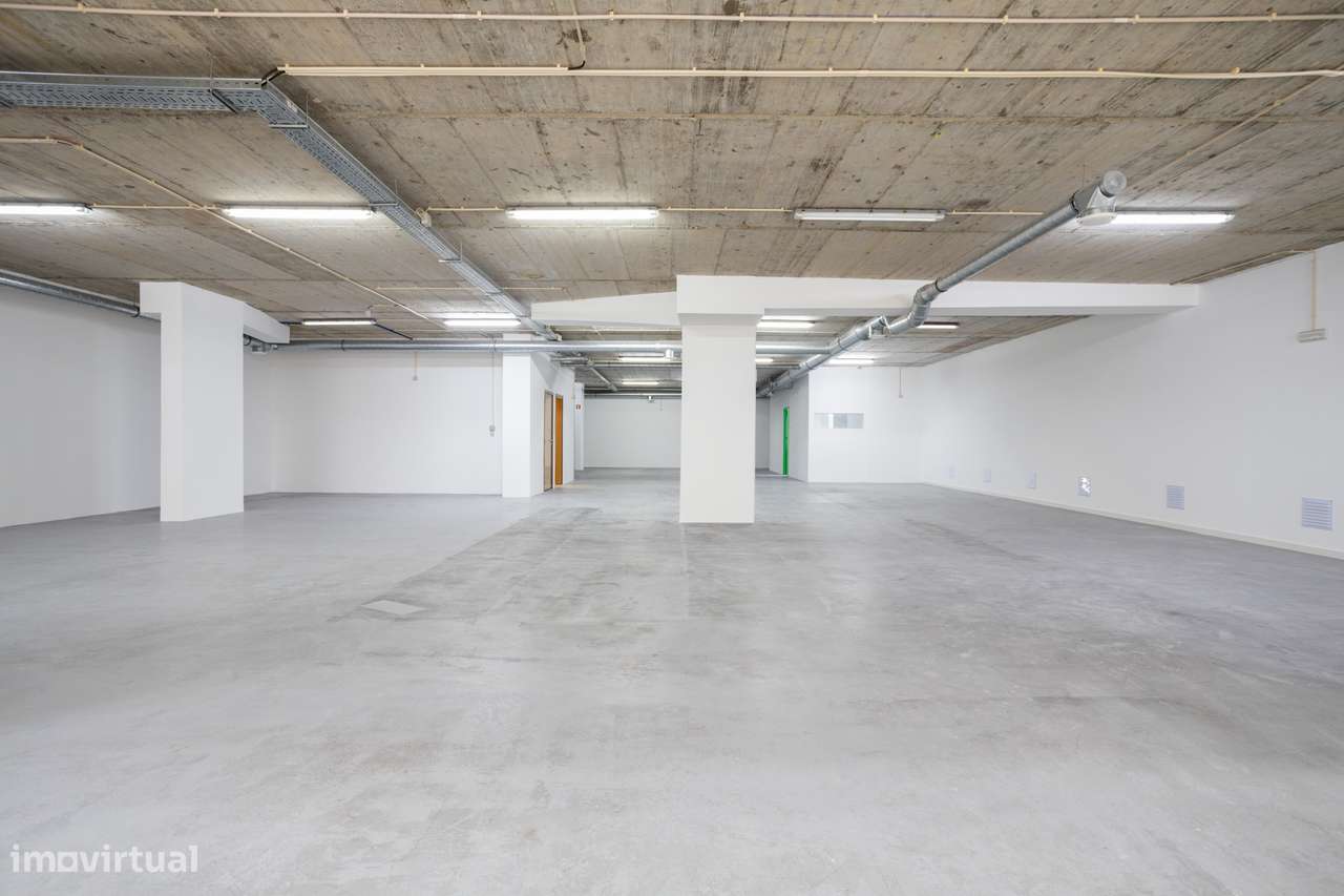 Espaço Comercial Moderno no Coração de Olival de Basto - Ideal para o - Grande imagem: 5/16