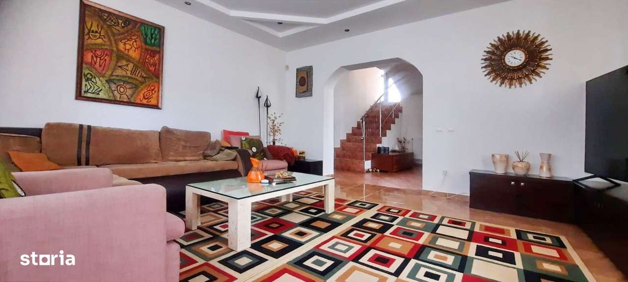 Casa deosebita Rasnov Cartierul Primaverii - Imagine principală: 5/20