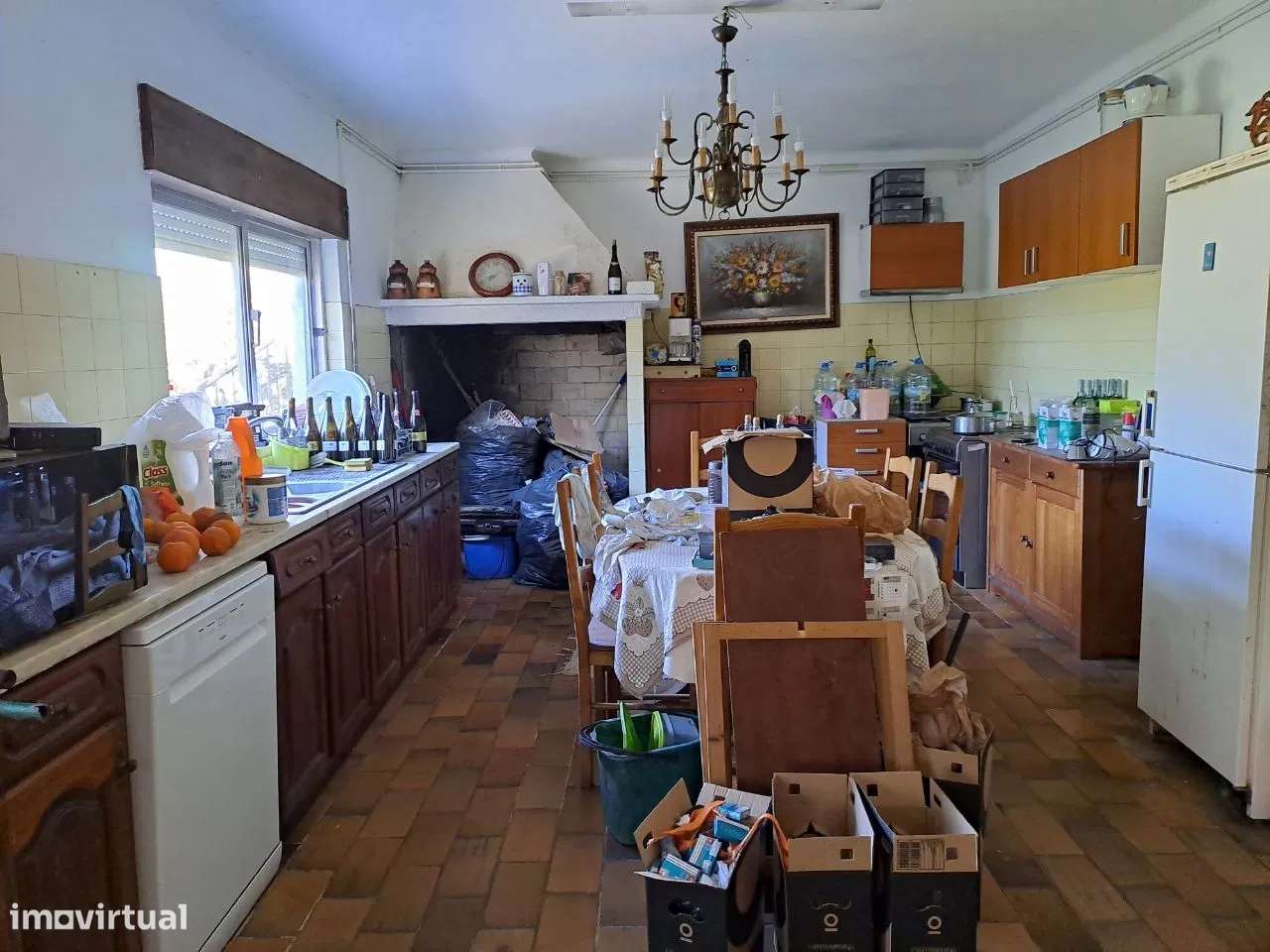 Moradia M5 com Jardim, Quintal com árvores de fruto - Santo Varão - Grande imagem: 4/23