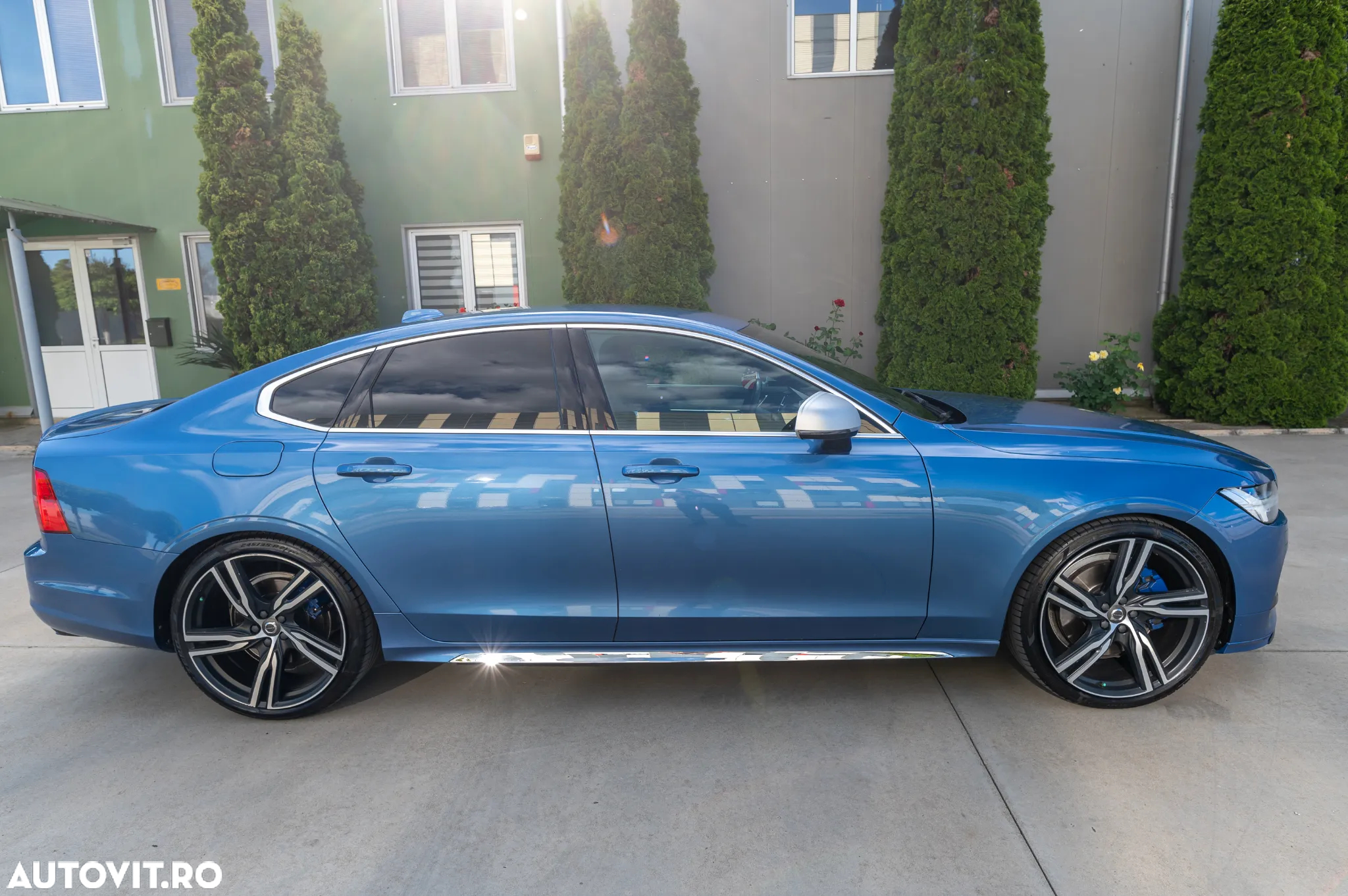 Volvo S90 D5 AWD R-Design - 13