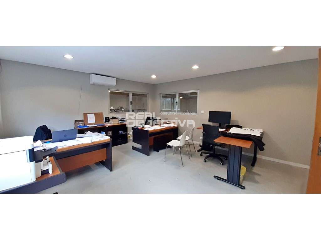 Armazém na Zona Industrial da Maia - Grande imagem: 4/7