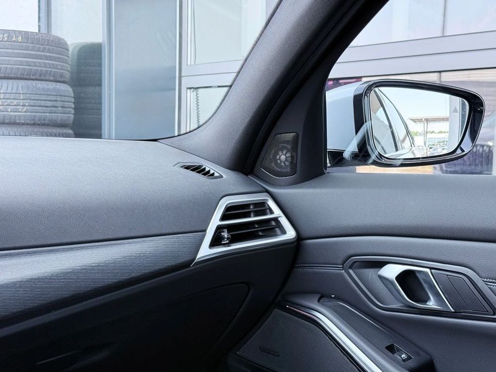 BMW Seria-3 320D Xdrive M Sport 2025 — zdjęcie 5