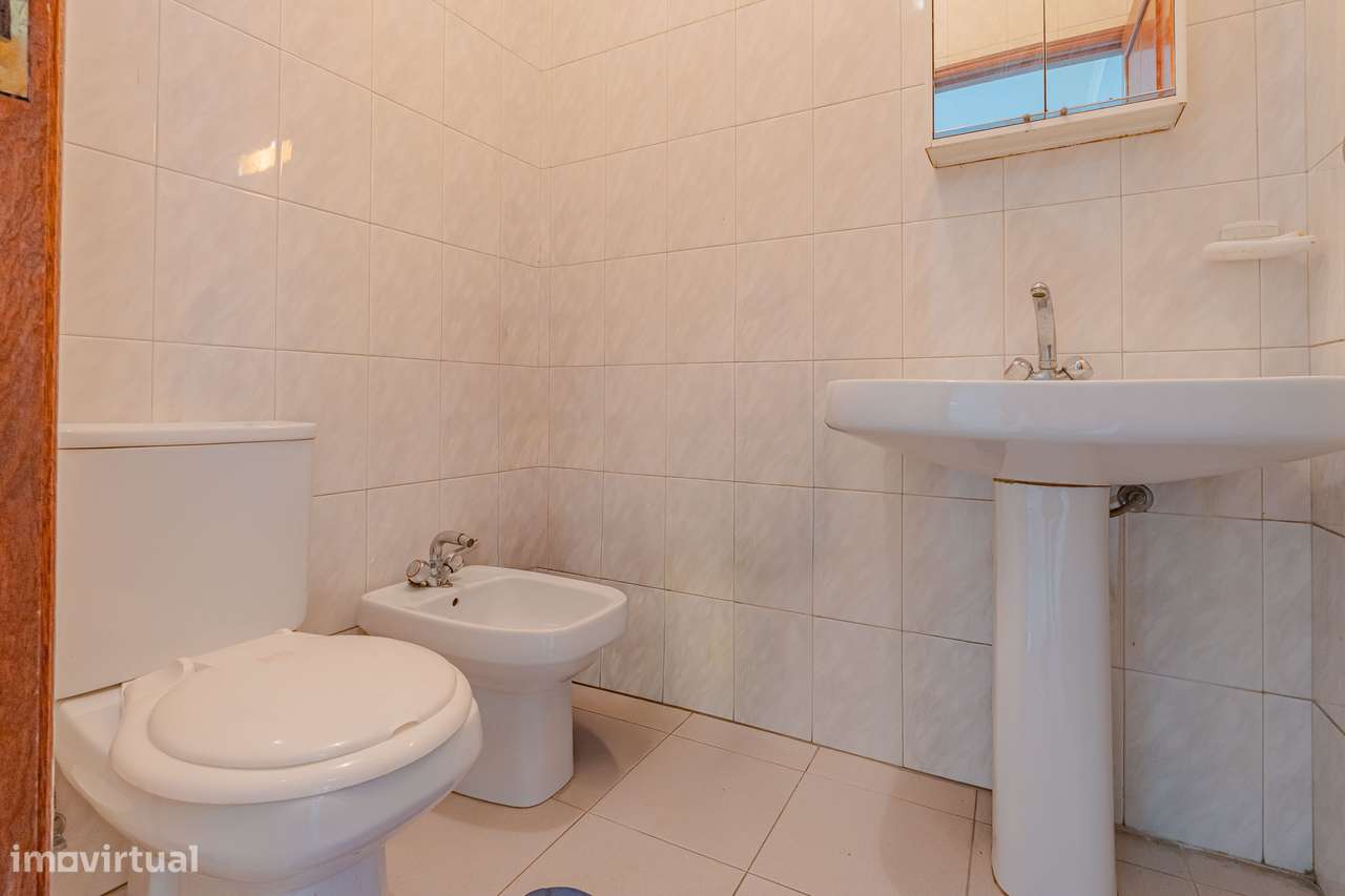 Moradia T3 Pronta Habitar + Moradia T2 - Excelente Localização-3
