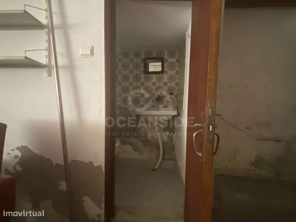 Moradia T4 em São Miguel de Acha-19