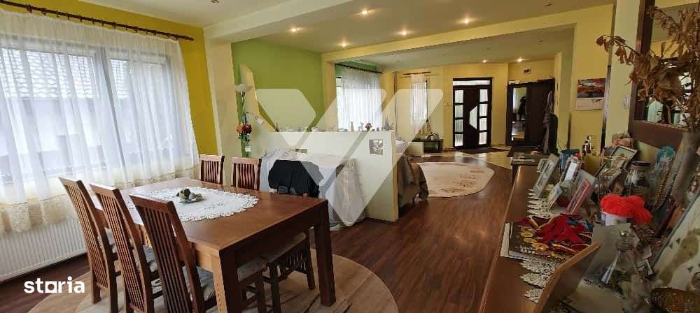 Casa individuala mobilata 6 camere si teren de 500 mp in Talmaciu - Imagine principală: 2/19