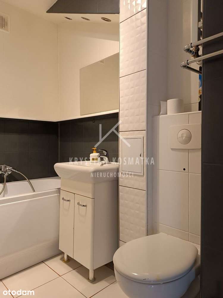 Słoneczna kawalerka w sercu Torunia-4