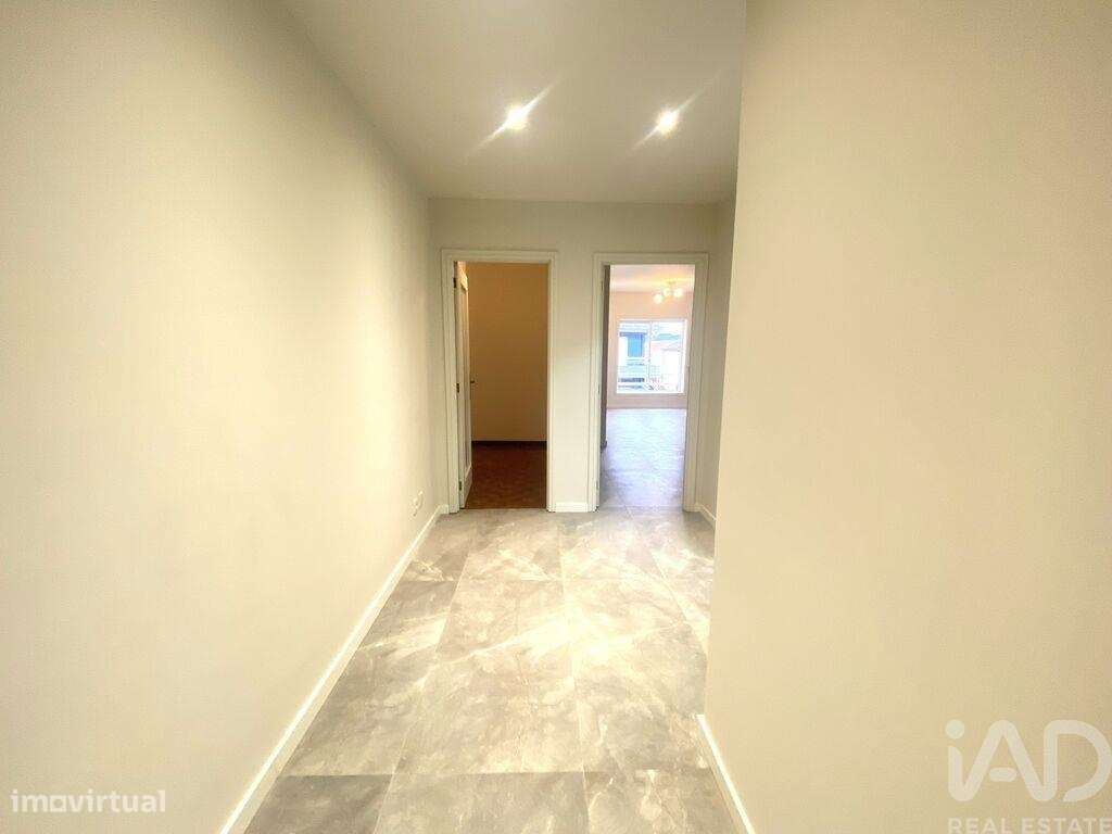 Apartamento T3 em Rio Tinto de 113 m2 - Grande imagem: 2/33