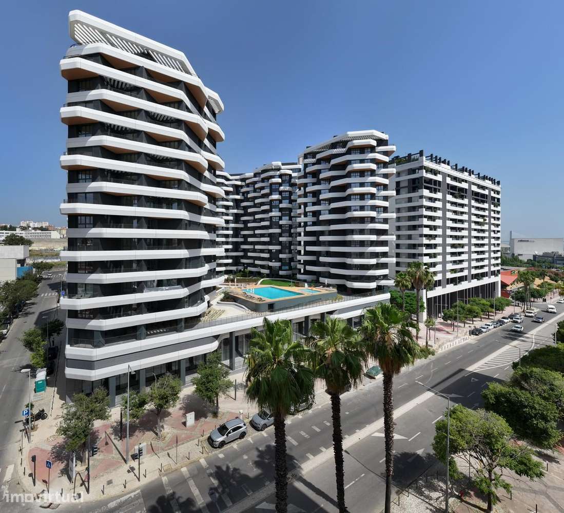 Apartamento T4 com piscina, Parque das Nações, Lisboa-37