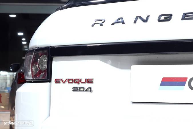 Land Rover Range Rover Evoque 2.2 SD4 Dynamic Auto - 4