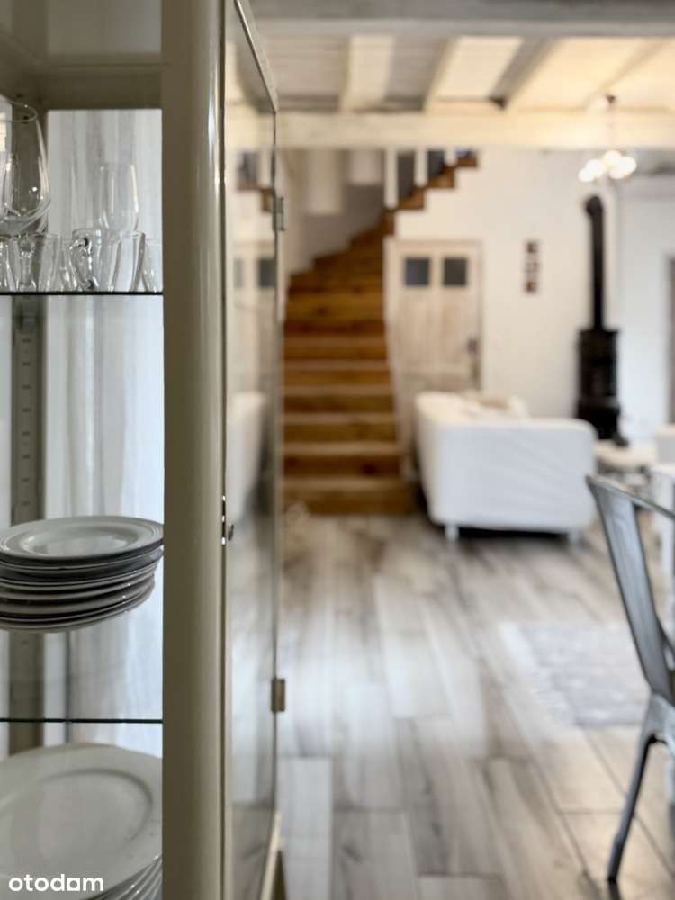 Niezwykły , klimatyczny dom w otoczeniu zieleni - Pełny obrazek: 3/18