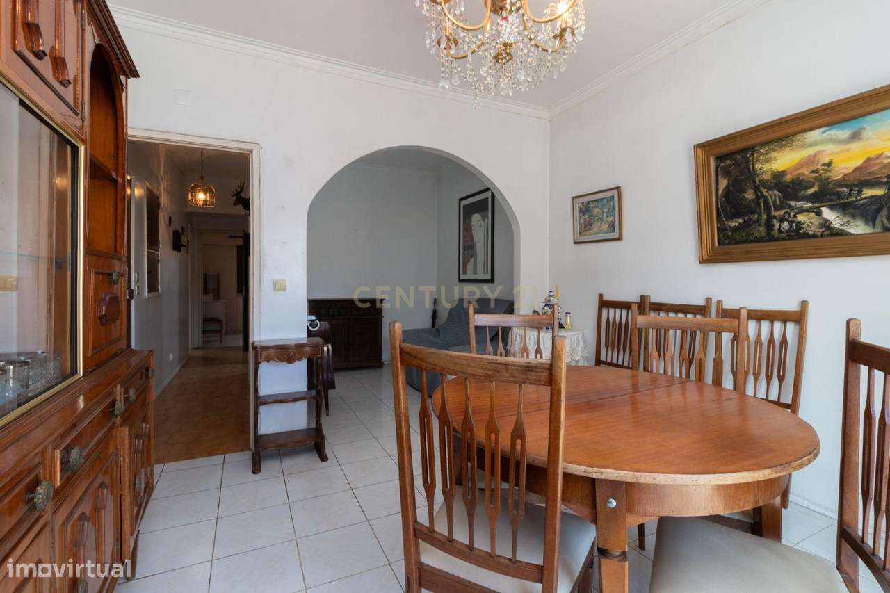 Oportunidade única de investimento em Odivelas – 50% de prédio em prop-15