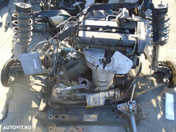 Motor Ford Fiesta 1.4 16V benizna FXJA din 2006 fara anexe - 1