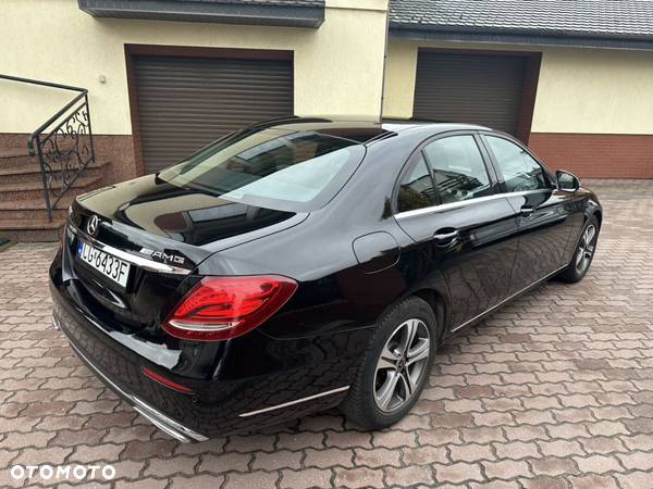 Mercedes-Benz Klasa E 200 d 9G-TRONIC - 5