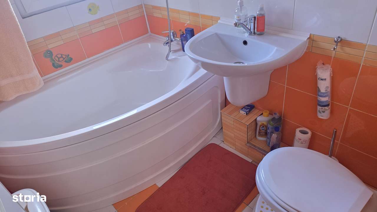 Vand apartament 3 camere, scara interioara, 2 nivele, Deva, Minerului, - Imagine principală: 3/15