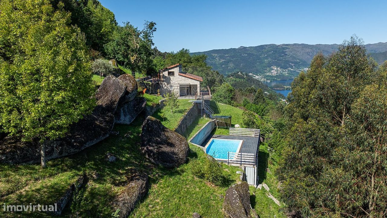 Moradia T1+1 a funcionar como AL - Gerês - Grande imagem: 1/22