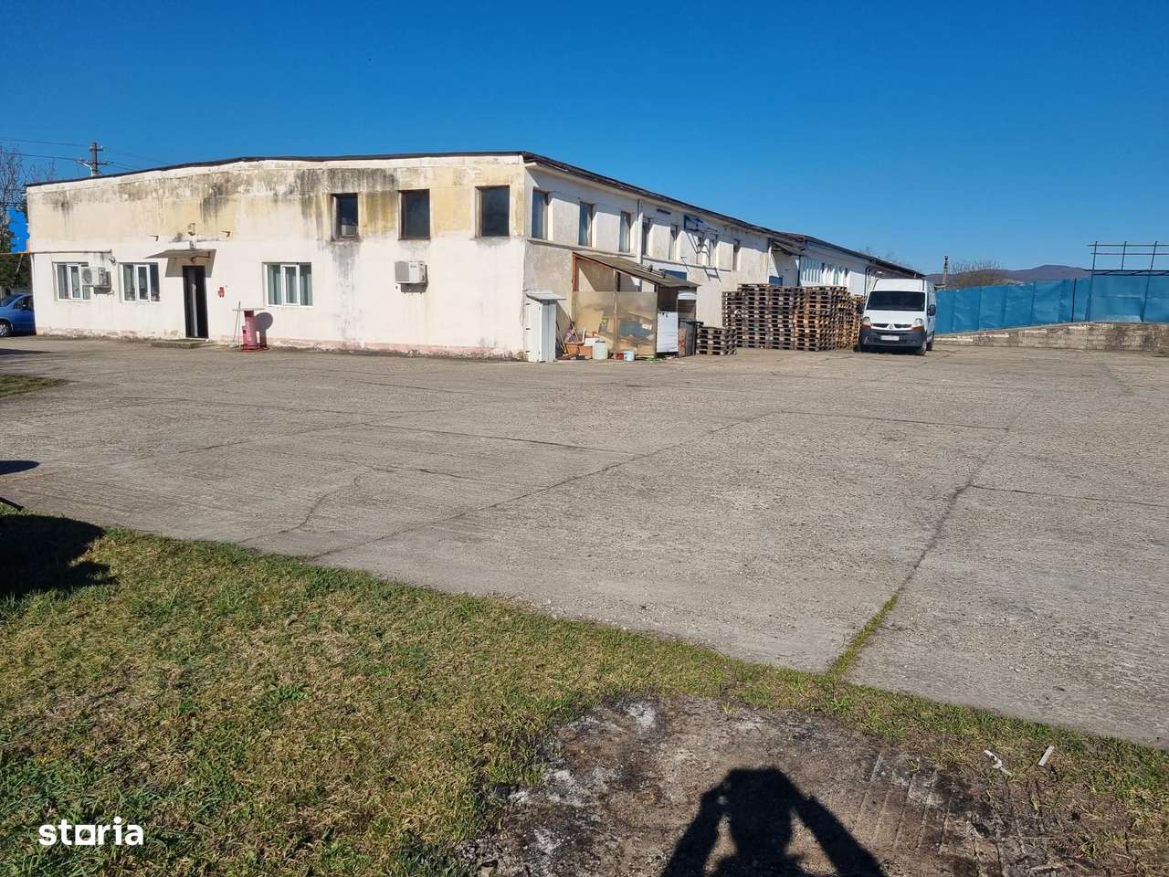 Depozit,birouri,platformă betonată,teren 1.675 mp-Deva-1
