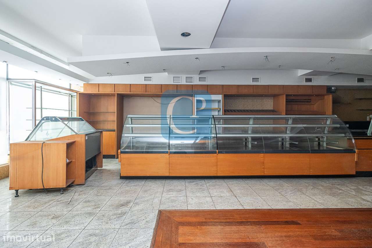 Loja em Santo Ovídio, Vila Nova de Gaia - Grande imagem: 3/23