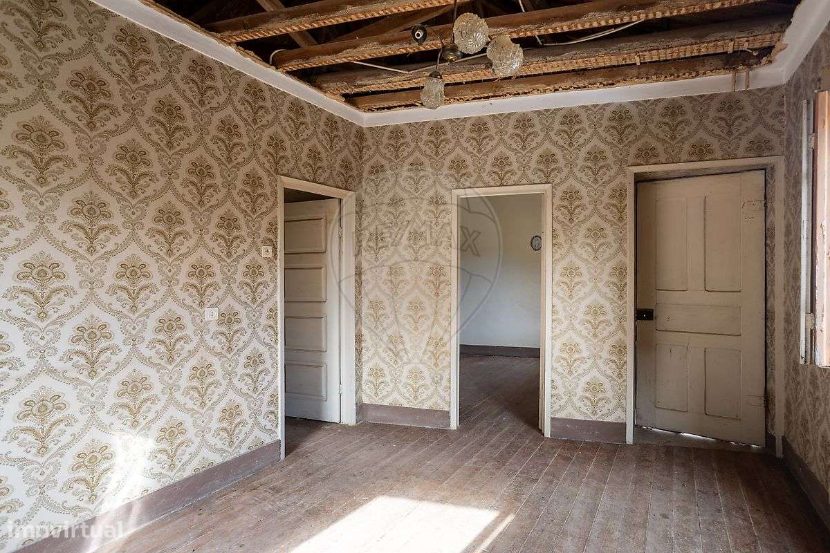 Moradia T4 para venda-19