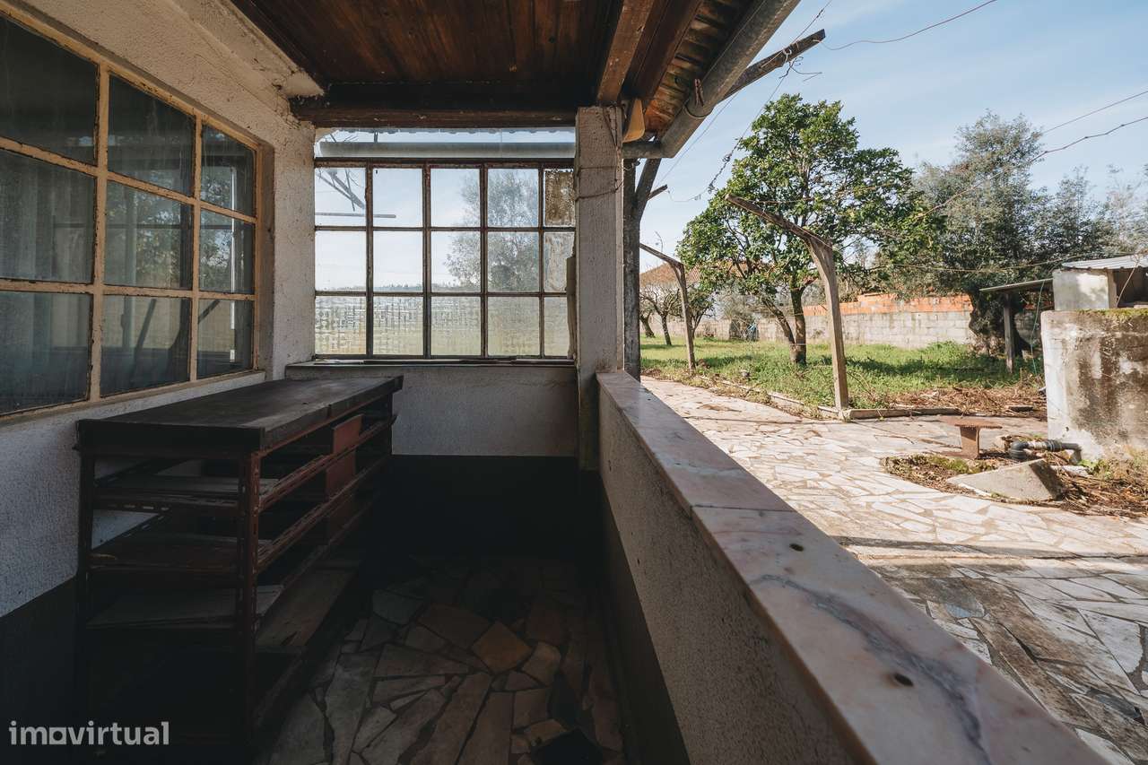 Moradia T3 com Terreno de 1.577 m² | Ribeira do Fárrio – Ourém-29