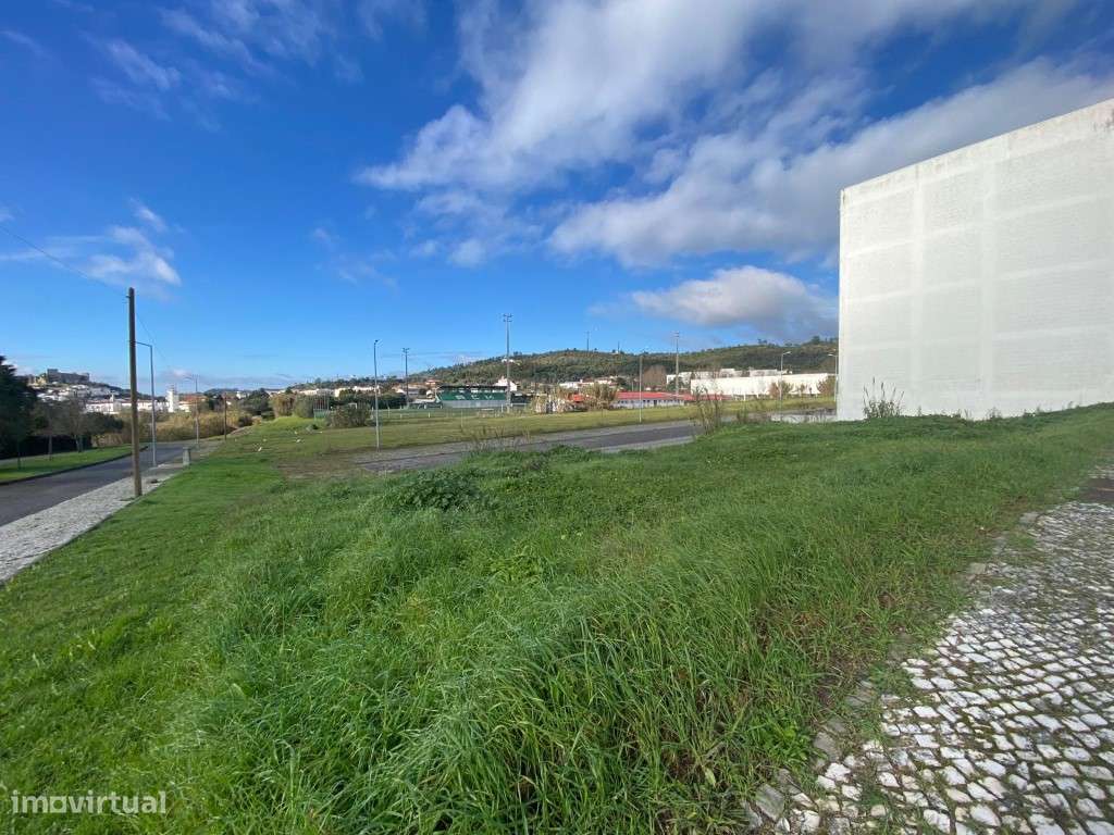 Terreno Urbano para Investimento - Construção Multifamiliar | Vista...-2