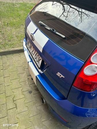 Ford Fiesta 2.0 ST - 8