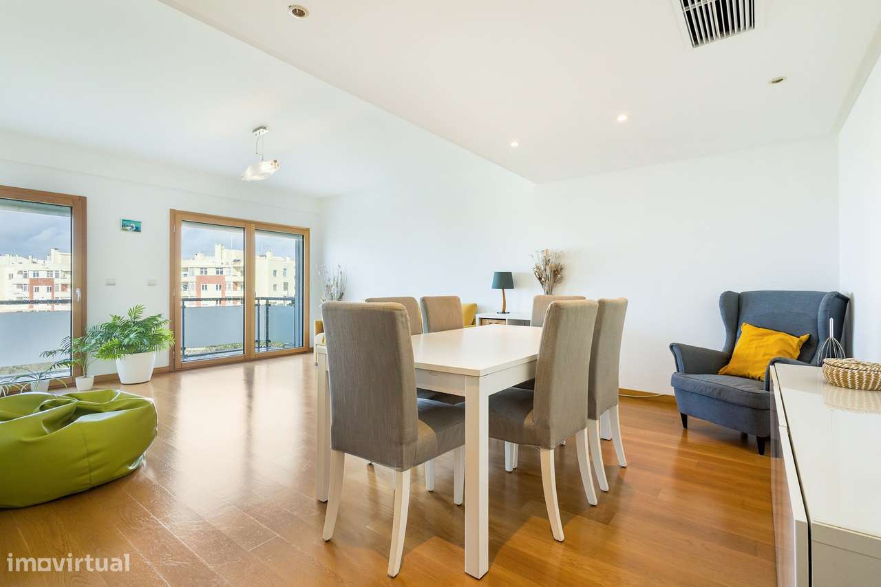 T2 em Paço de Arcos com Box, Varanda e Vista - Grande imagem: 5/30