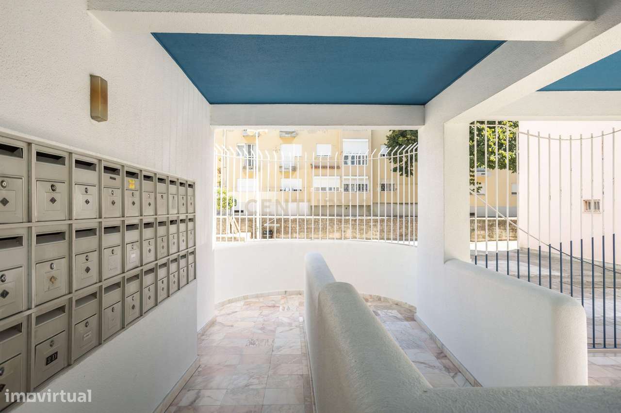 Apartamento T3 Remodelado em São Domingos de Benfica | 2 WC-24