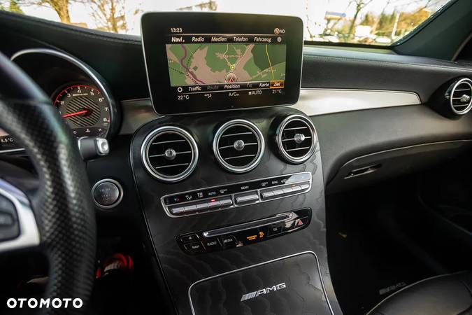 Mercedes-Benz GLC AMG Coupe 63 4Matic+ AMG Speedshift MCT 9G - 24