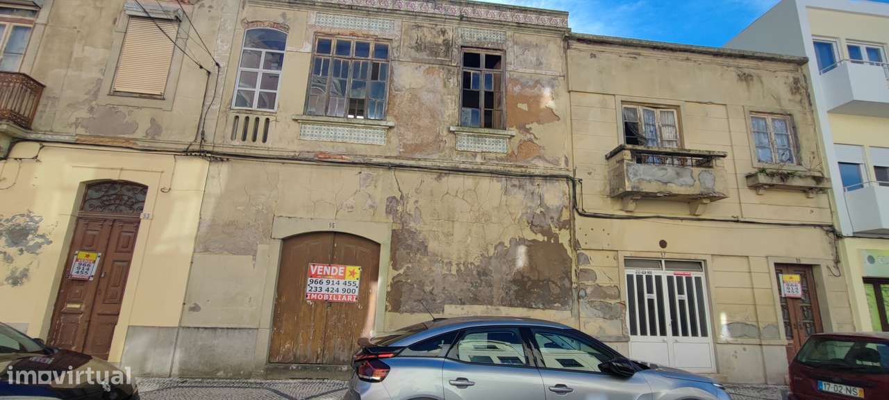 Prédio para Renovação Geral - Centro da Cidade - Rua Fernandes Tomás-12