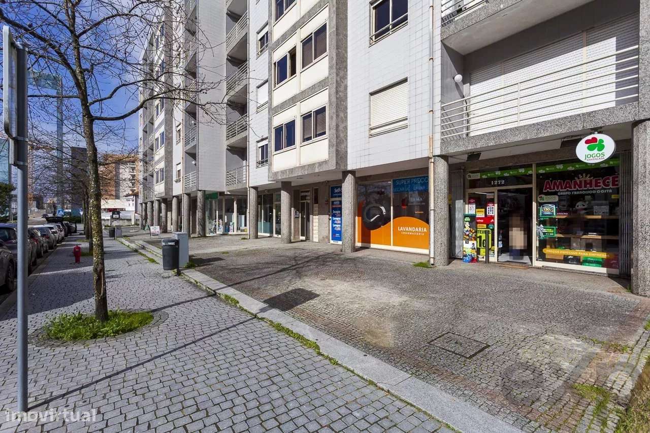 T1 Pronto a Morar na Maia: Conforto, Luz e Comodidade à Porta - Grande imagem: 5/25