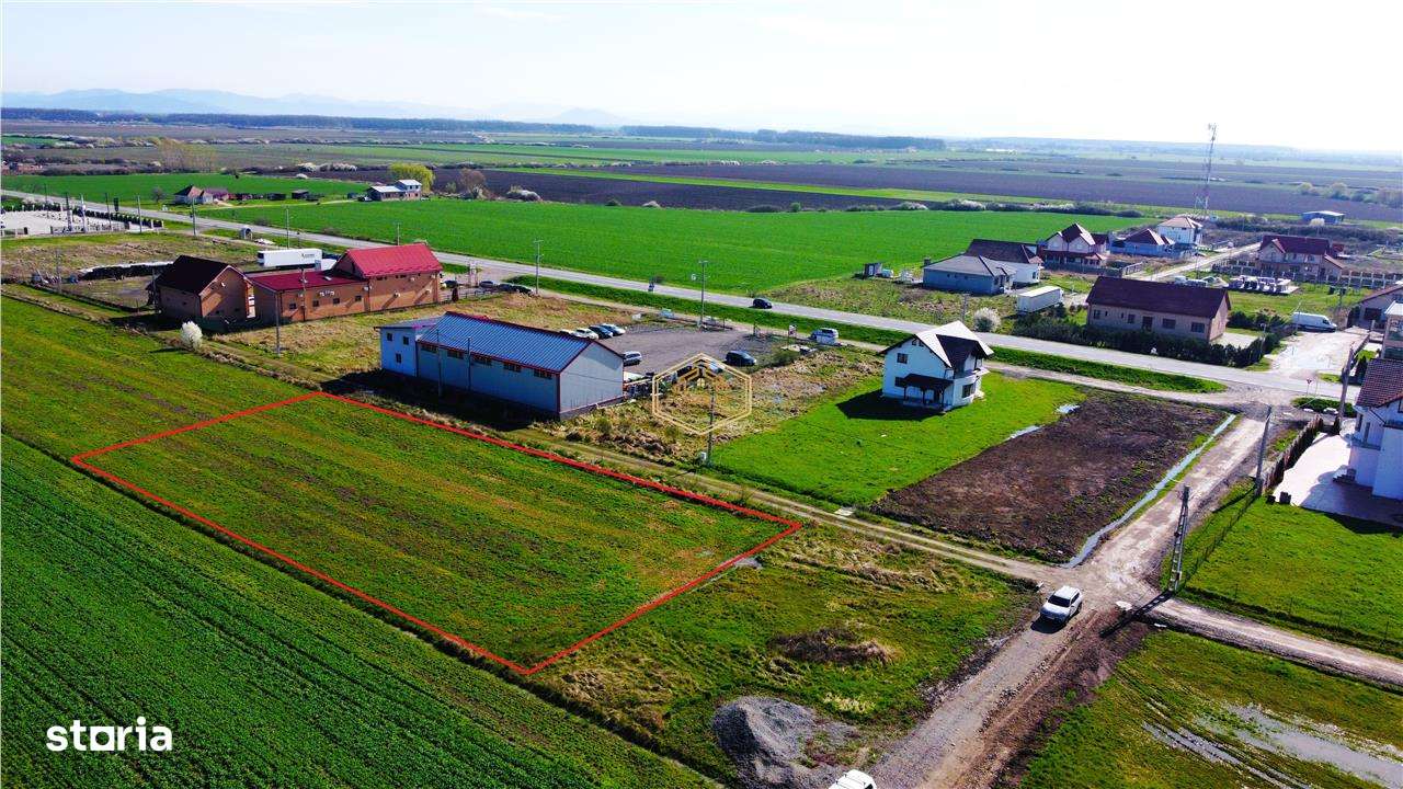 VIDEO | O parcela, 4 locuri de casa in Botiz | Proiect imobiliar - Imagine principală: 5/7