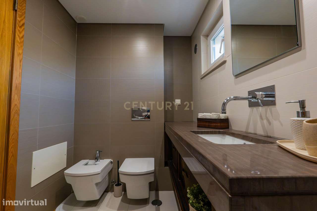 T2 com 115m² na Quinta de São Macário | Varandas | Elevador | Arrecada-28