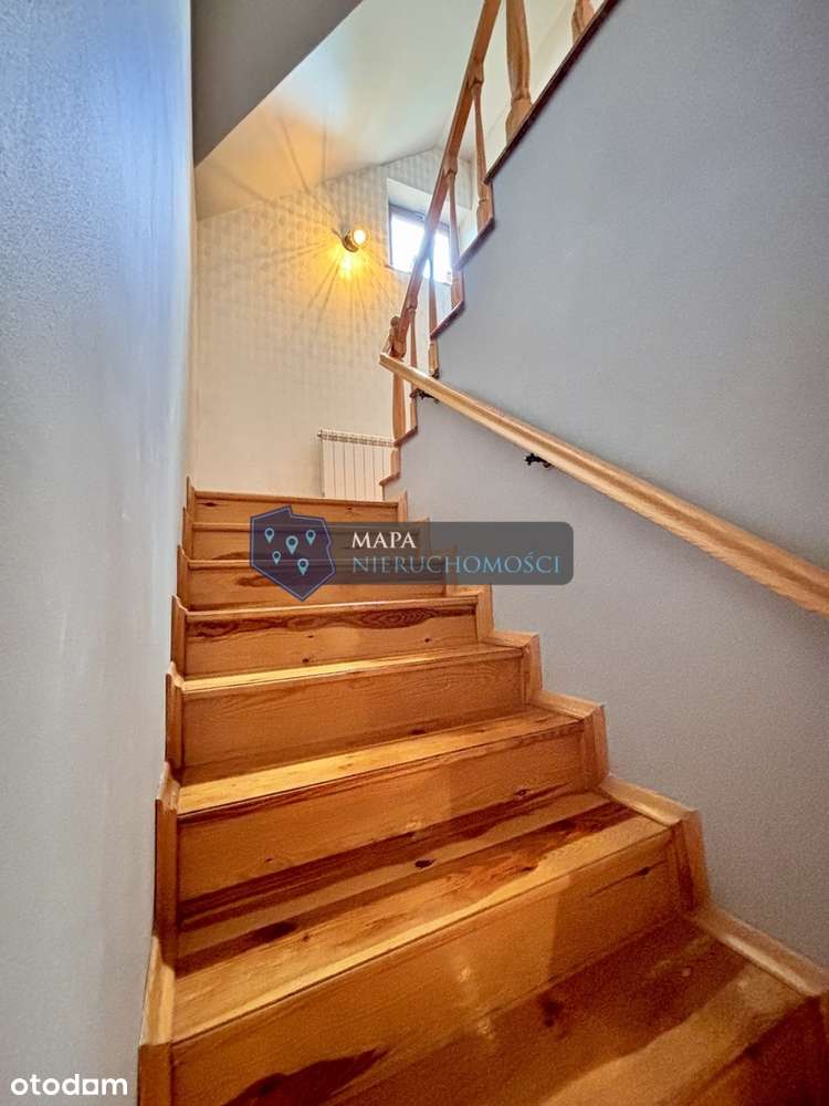 Wygodny dom z pięknym zielonym ogrodem-8