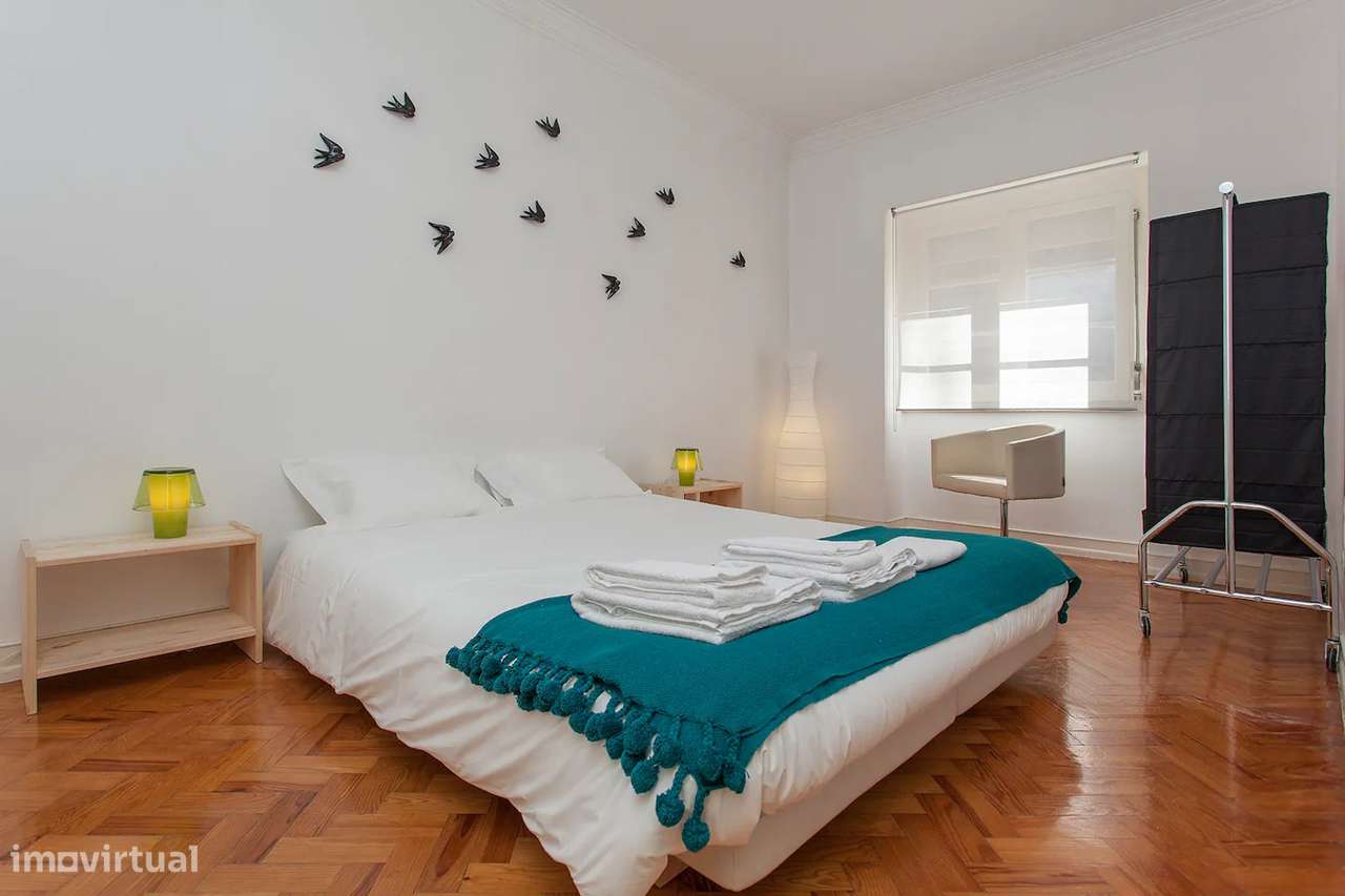 Apartamento, 40 m², Santa Maria Maior - Grande imagem: 2/13