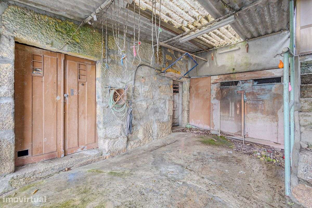 Moradia T2 para venda-19